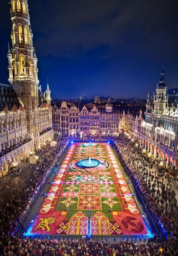 Brussels by night