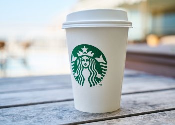 Starbucks Chairman Howard Schultz Believes In Cryptocurrency – Just Not Bitcoin