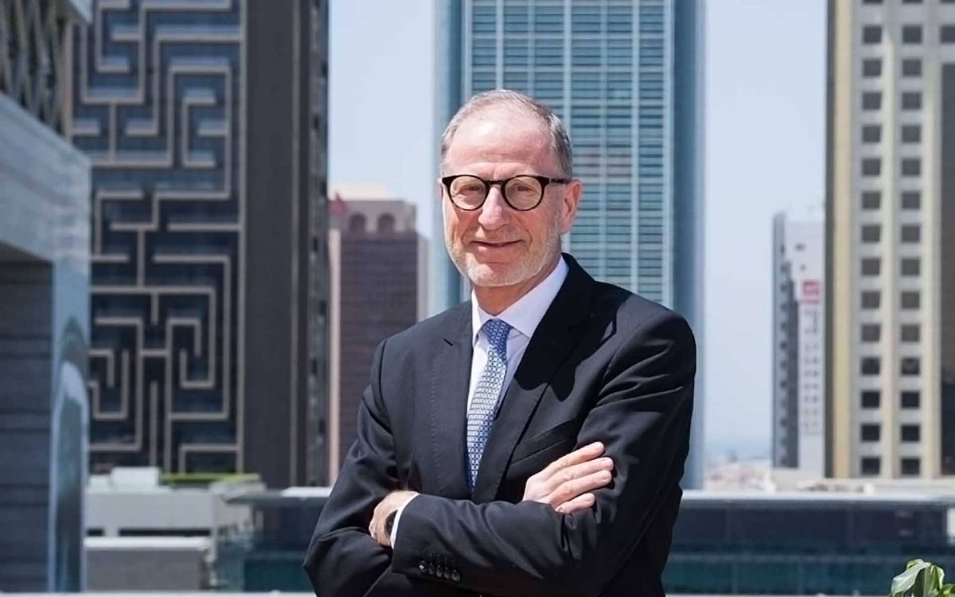 Banking Chief HODLer Misunderstands 'Gambling'... or Perhaps 'Investment'?