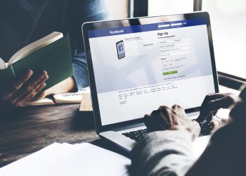 Market Lows: High Time For Facebook To Buy Coinbase?