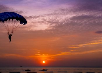 KiK's Kinit App Now Lands on iOS Platform