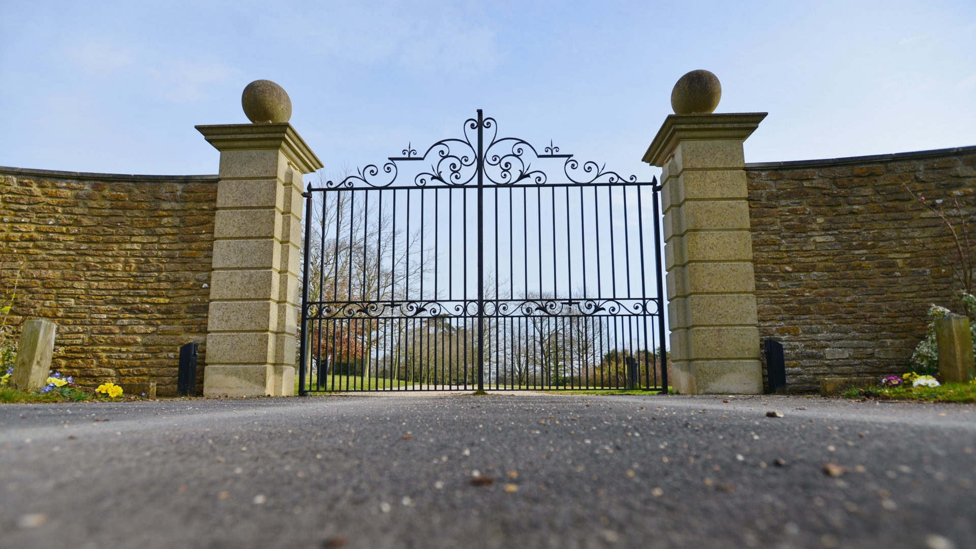 New York City Mansion Hits The Market For Either Cash Or Bitcoin