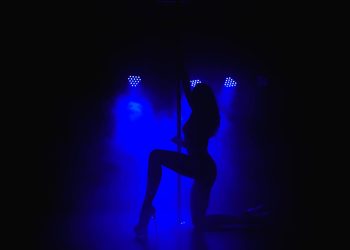 Sneaky Hacker gets some Serious BOOTY from SpankChain