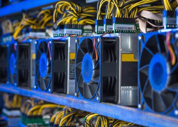 bitcoin miners mining hashrate