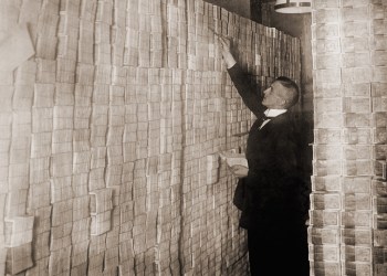 weimar republic hyperinflation us dollar bitcoin