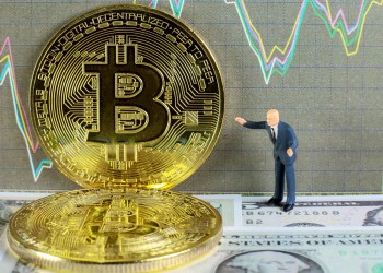 bitcoin will show up in hedge funds