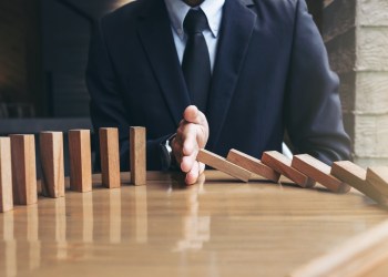 China will never accept Bitcoin says Weiss Ratings