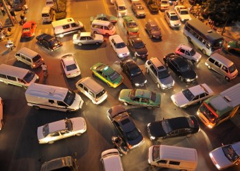 Bitcoin network spammed by single sat transactions