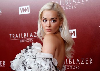 Rita Ora Promotes Bitcoin on Instagram