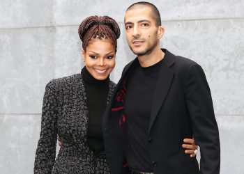 Facebook Billionaire Ex Sues Facebook Over Crypto Scam