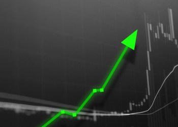 Bitcoin Glued on $10.5K Retest as Retail Interest Hits Record High