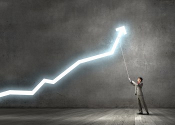 Bitcoin is Going to Hit $13,500 This Quarter; Analyst Explains Why