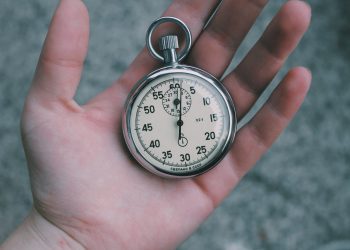 Bitcoin’s “Crucial” Weekly Close Nears as BTC Hovers Above Key Level