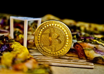 Eerie Gold Fractal From 2020 Leaves Bitcoin Exposed to $27K-Retest