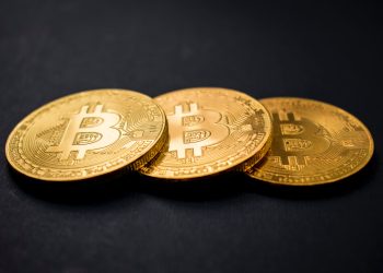 GrayScale Bitcoin Trust (GBTC) Premium Sinks To All-Time Lows