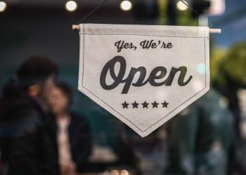 Small and Medium Businesses, Open sign