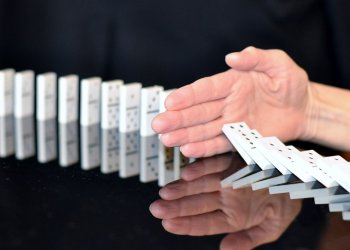 Ethereum Founder States Token-Based Decentralized Governance Stops DeFi Sector From Growing