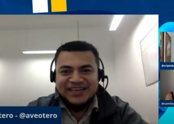 Salvadoran, Otero in the Bitcoin En Español podcast