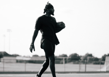 NFL Star Dez Bryant Pairs With Chainlink For Dynamic NFTs