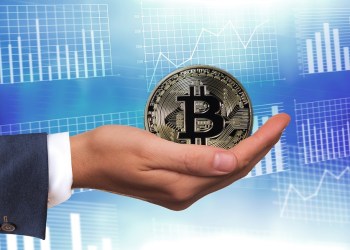 Human Rights Foundation, a hand gifting Bitcoin