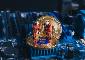 Bitcoin Mining Accounts For 0.08% Of Global CO2 Production, Report Reveals
