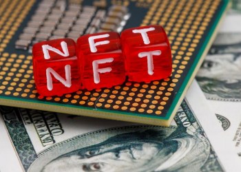 NFT deVere Group