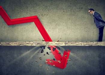 NFT Marketplaces Thrives As DeFi Protocols Suffer