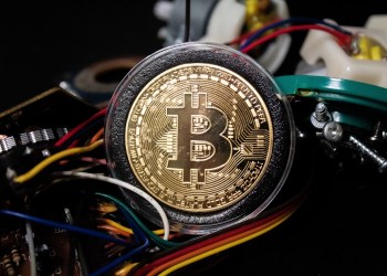 Bitcoin 7-Day Hashrate Down To September Levels As US Storm Disrupts Miners