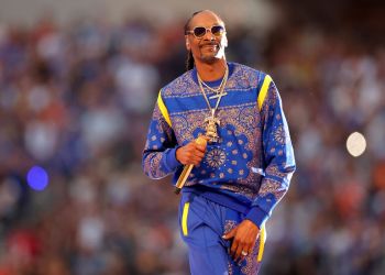 Cardano based NFTs Snoop Dogg