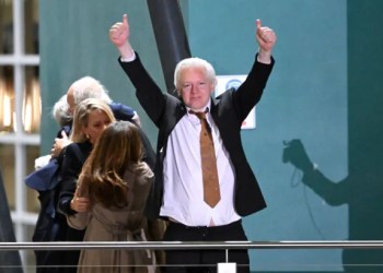 Bitcoin donor Julian Assange exposed