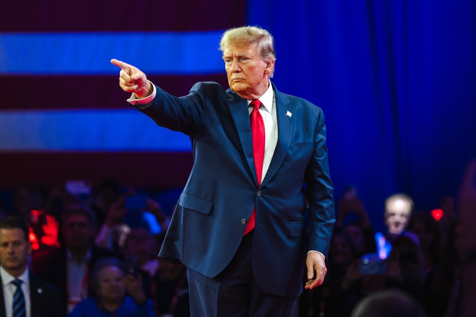 Trumpove clá zasiahli kryptomeny