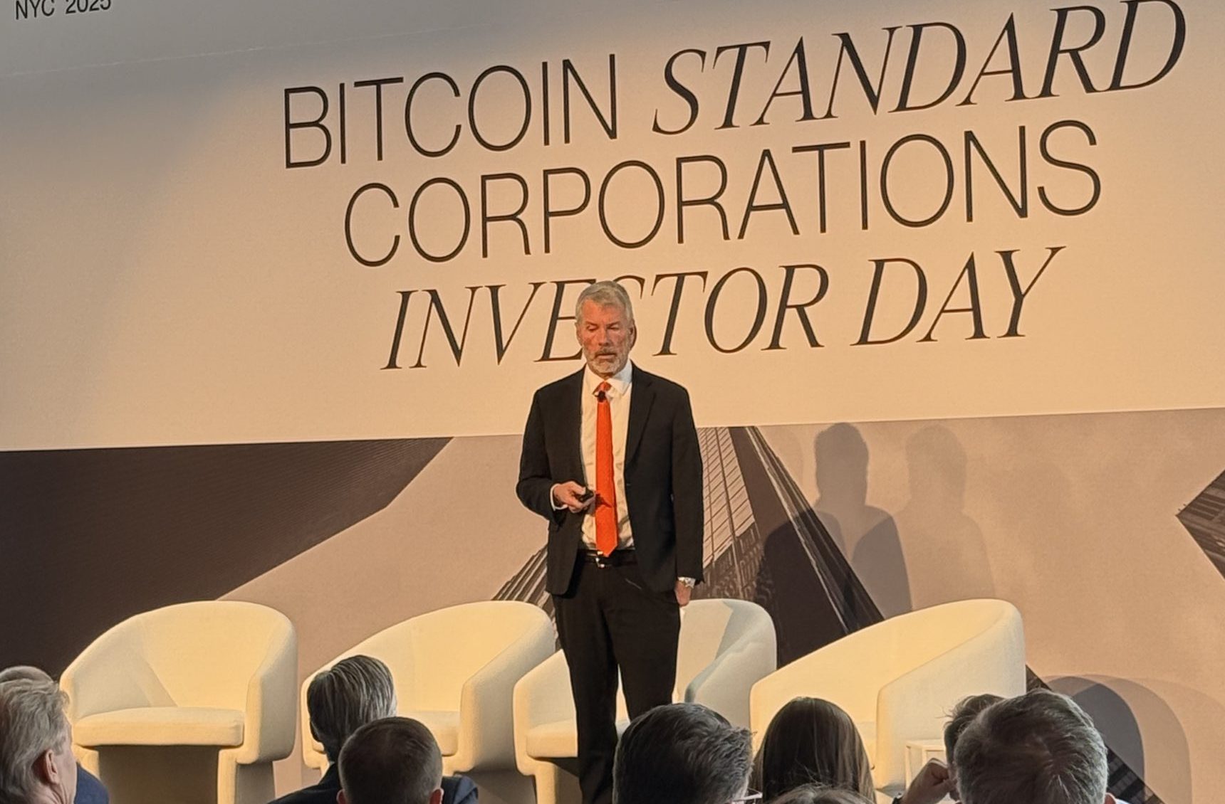 Bitcoin News Saylor BlackRock IBIT