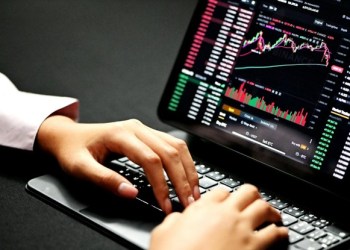 How to Trade Cryptocurrencies Safely During Market Turmoil