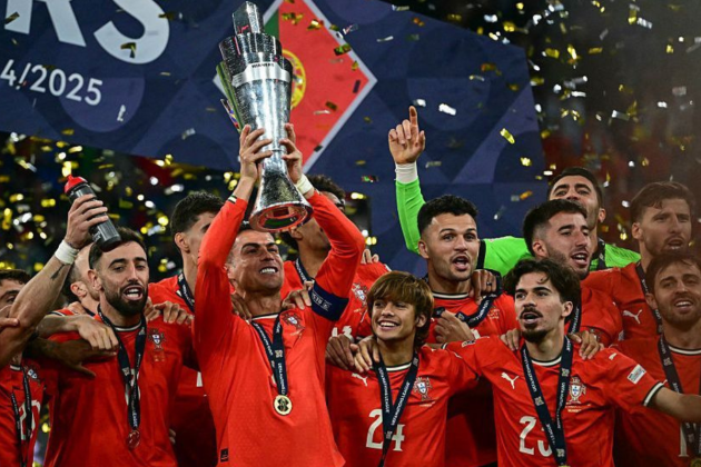 Portugal wins UEFA (1)