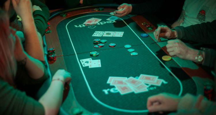 1. Įvertink savo ir bendras kortas