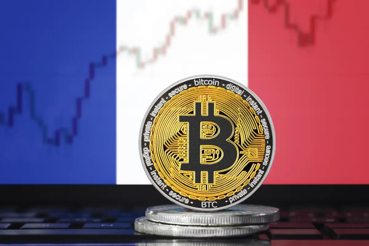 Francúzsko Bitcoin národná rezerva 2 % BTC