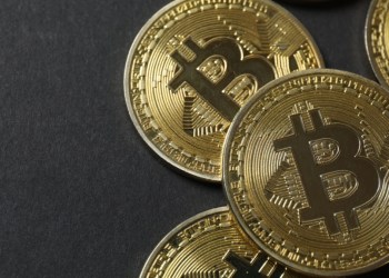 Биткоин