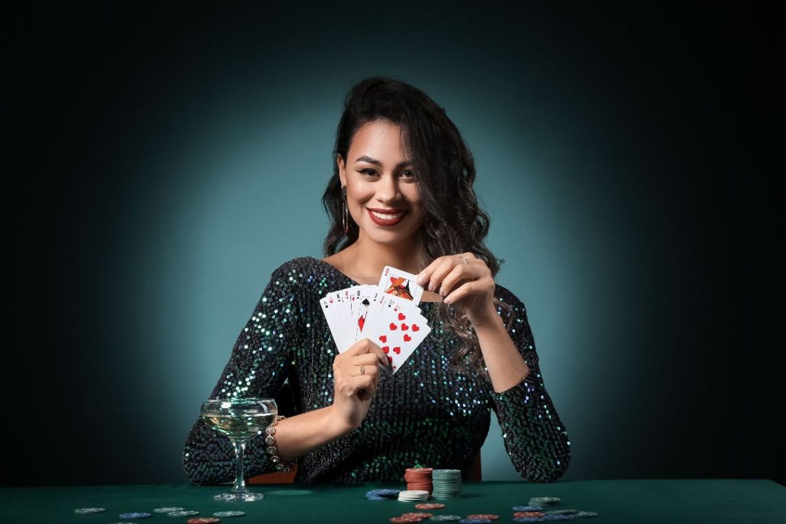 Pokerio kombinacijos: lengvas gidas pradedantiesiems