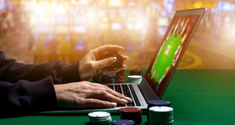 Žaidimas internetiniame kazino: galimybės ir atsargumo priemonės