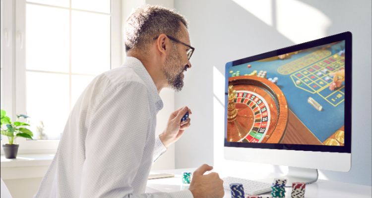 Kaip žaisti online ar internete?